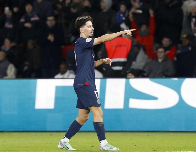 电的约40 电的约40